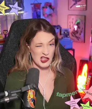 BasicWitGirl / tbhlessbasic nude photo #0214