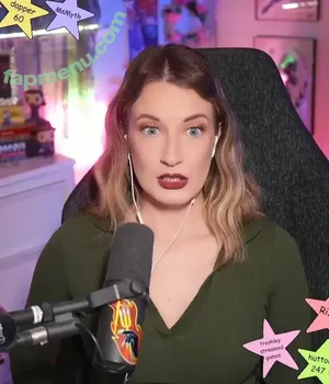 BasicWitGirl / tbhlessbasic nude photo #0216