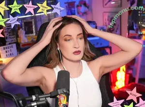 BasicWitGirl / tbhlessbasic nude photo #0267