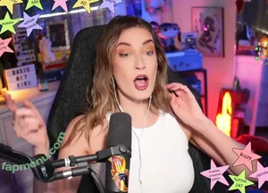 BasicWitGirl / tbhlessbasic nude photo #0270