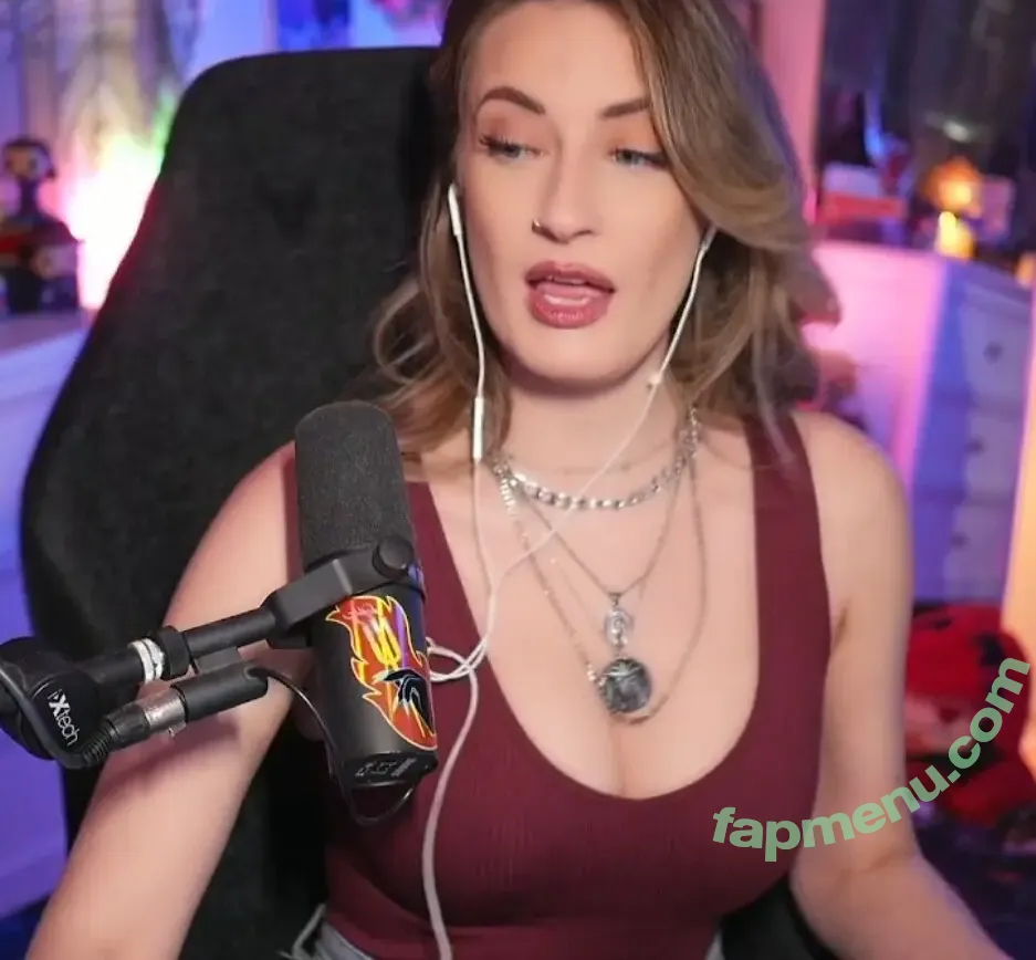 BasicWitGirl nude photo #0147 (tbhlessbasic)