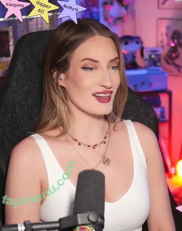 BasicWitGirl nude photo #0244 (tbhlessbasic)