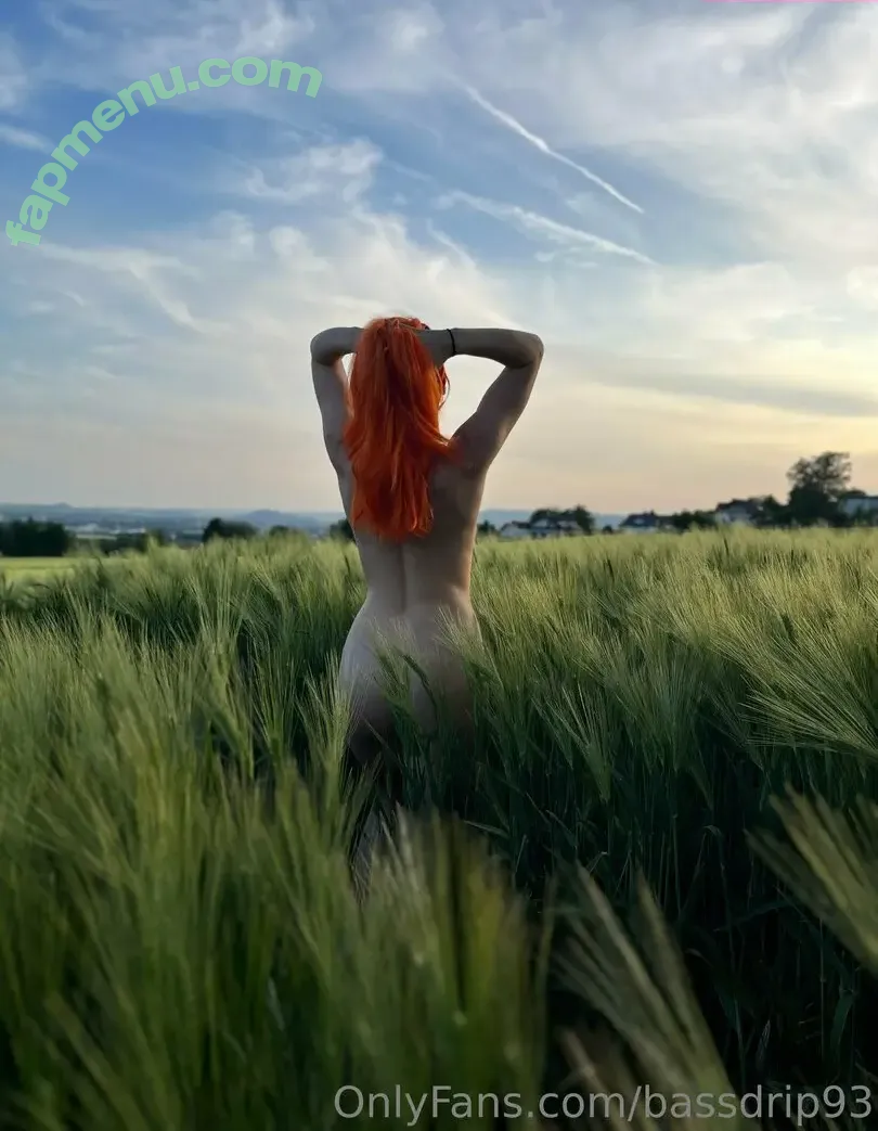 Bassdrip93 nude photo #0022 (bassdrip)