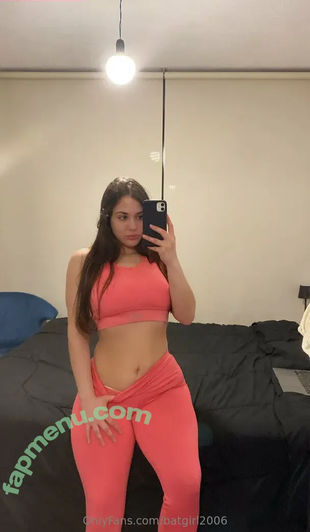 batgirl2006 nude photo #0023 (bat.girl006)