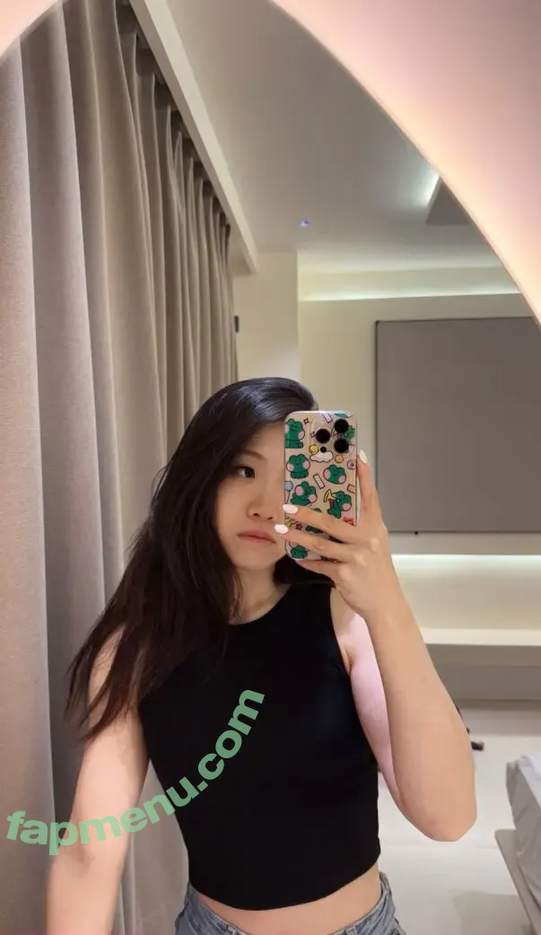 Bawnsai nude photo #0077 (Bawnsai)