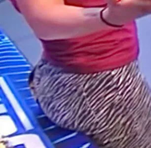 Bayley / Pamela Rose Martinez / bayley.r / itsmebayley nude photo #0864
