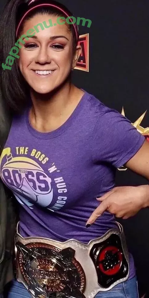 Bayley nude photo #0025 (Pamela Rose Martinez / bayley.r / itsmebayley)