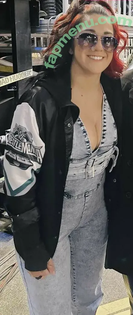 Bayley nude photo #0693 (Davina Rose / bayley.r / itsmebayley)