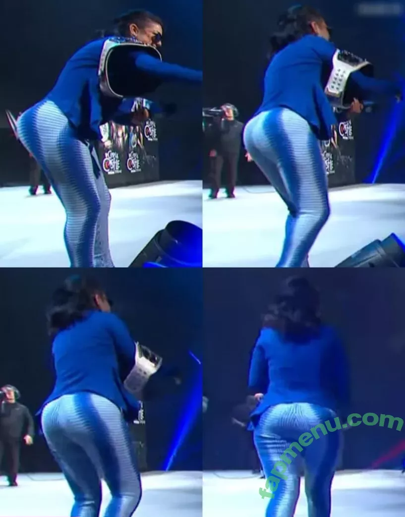 Bayley nude photo #0886 (Pamela Rose Martinez / bayley.r / itsmebayley)