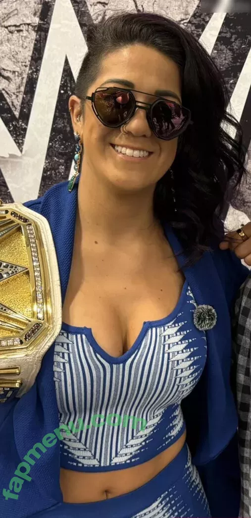 Bayley nude photo #0927 (Pamela Rose Martinez / bayley.r / itsmebayley)