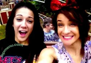 Bayley / Pamela Rose Martinez / bayley.r / itsmebayley nude photo #1433