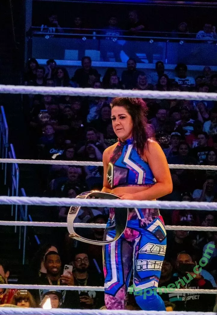 Bayley nude photo #1239 (Pamela Rose Martinez / bayley.r / itsmebayley)