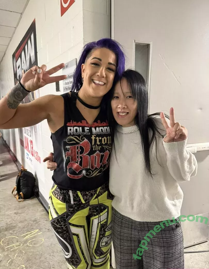 Bayley nude photo #1259 (Pamela Rose Martinez / bayley.r / itsmebayley)