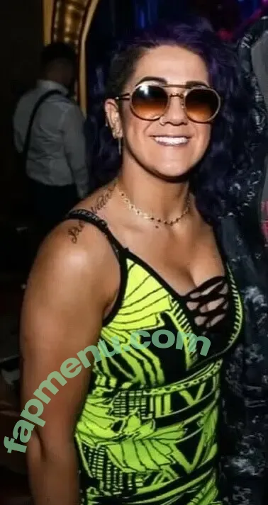 Bayley nude photo #1436 (Pamela Rose Martinez / bayley.r / itsmebayley)