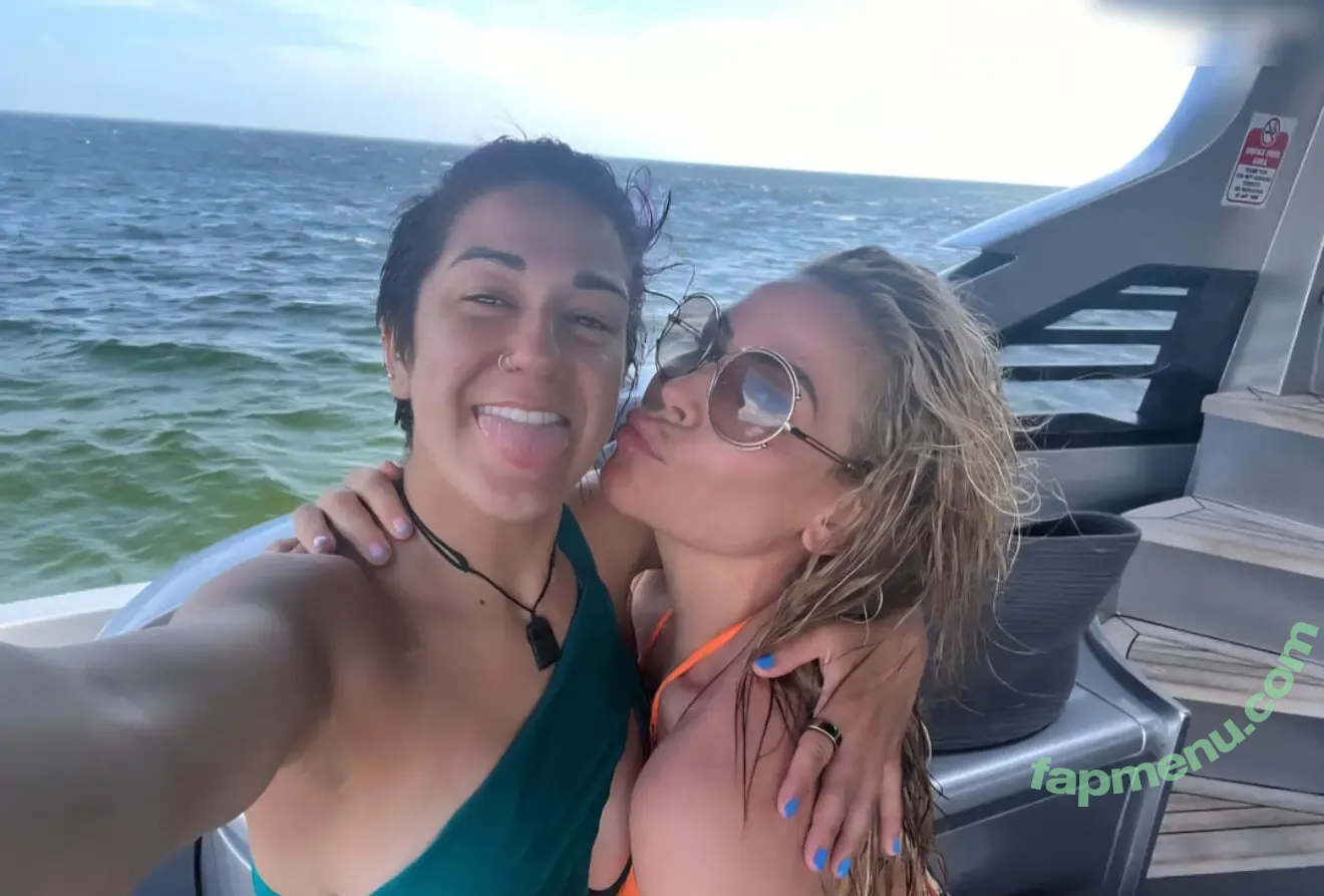 Bayley nude photo #1444 (Pamela Rose Martinez / bayley.r / itsmebayley)