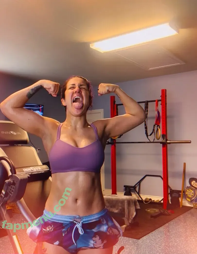 Bayley nude photo #1608 (Pamela Rose Martinez / bayley.r / itsmebayley)
