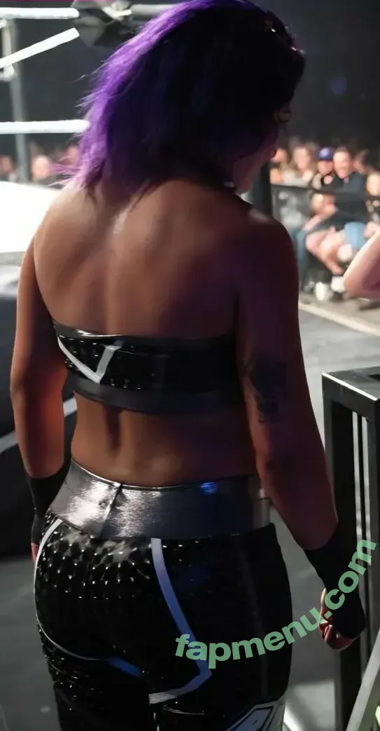 Bayley nude photo #1619 (Pamela Rose Martinez / bayley.r / itsmebayley)