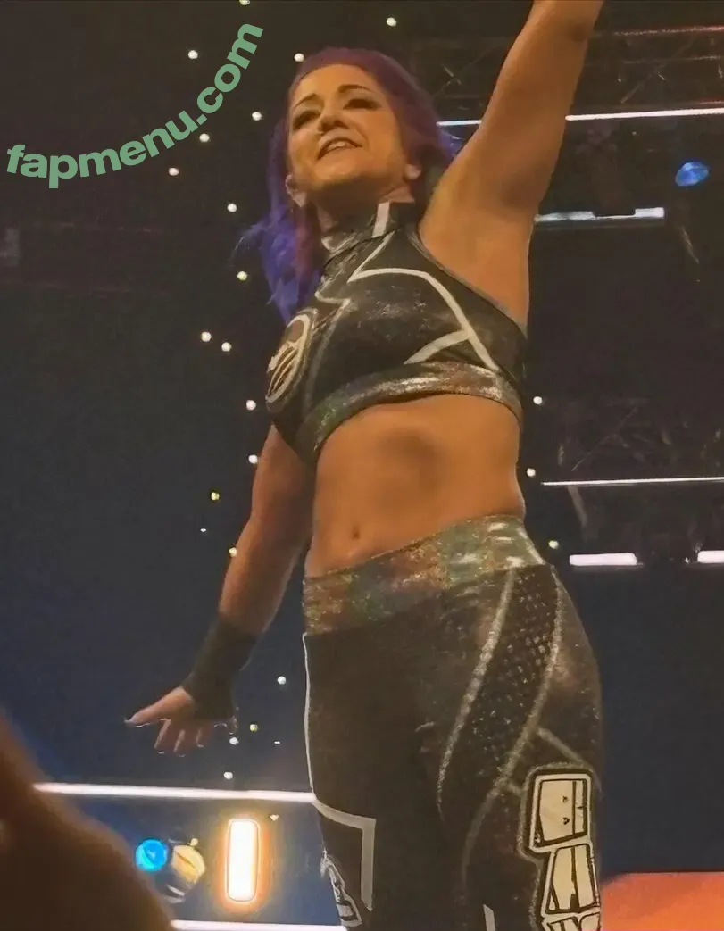 Bayley nude photo #1664 (Pamela Rose Martinez / bayley.r / itsmebayley)