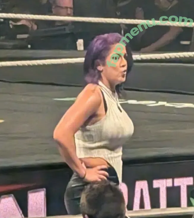 Bayley nude photo #1674 (Pamela Rose Martinez / bayley.r / itsmebayley)