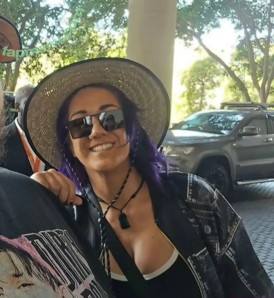 Bayley nude photo #1694 (Pamela Rose Martinez / bayley.r / itsmebayley)