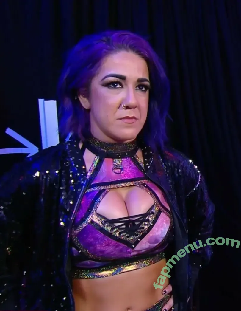 Bayley nude photo #1698 (Pamela Rose Martinez / bayley.r / itsmebayley)