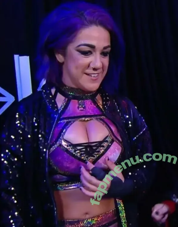 Bayley nude photo #1700 (Pamela Rose Martinez / bayley.r / itsmebayley)
