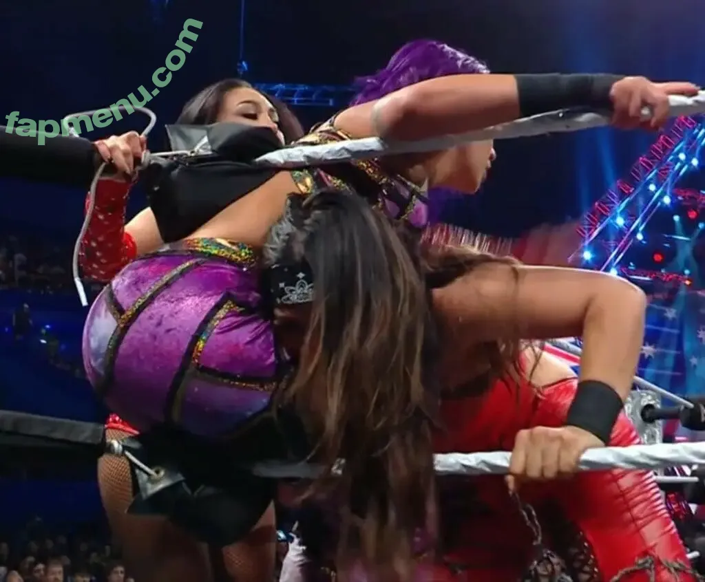 Bayley nude photo #1709 (Pamela Rose Martinez / bayley.r / itsmebayley)