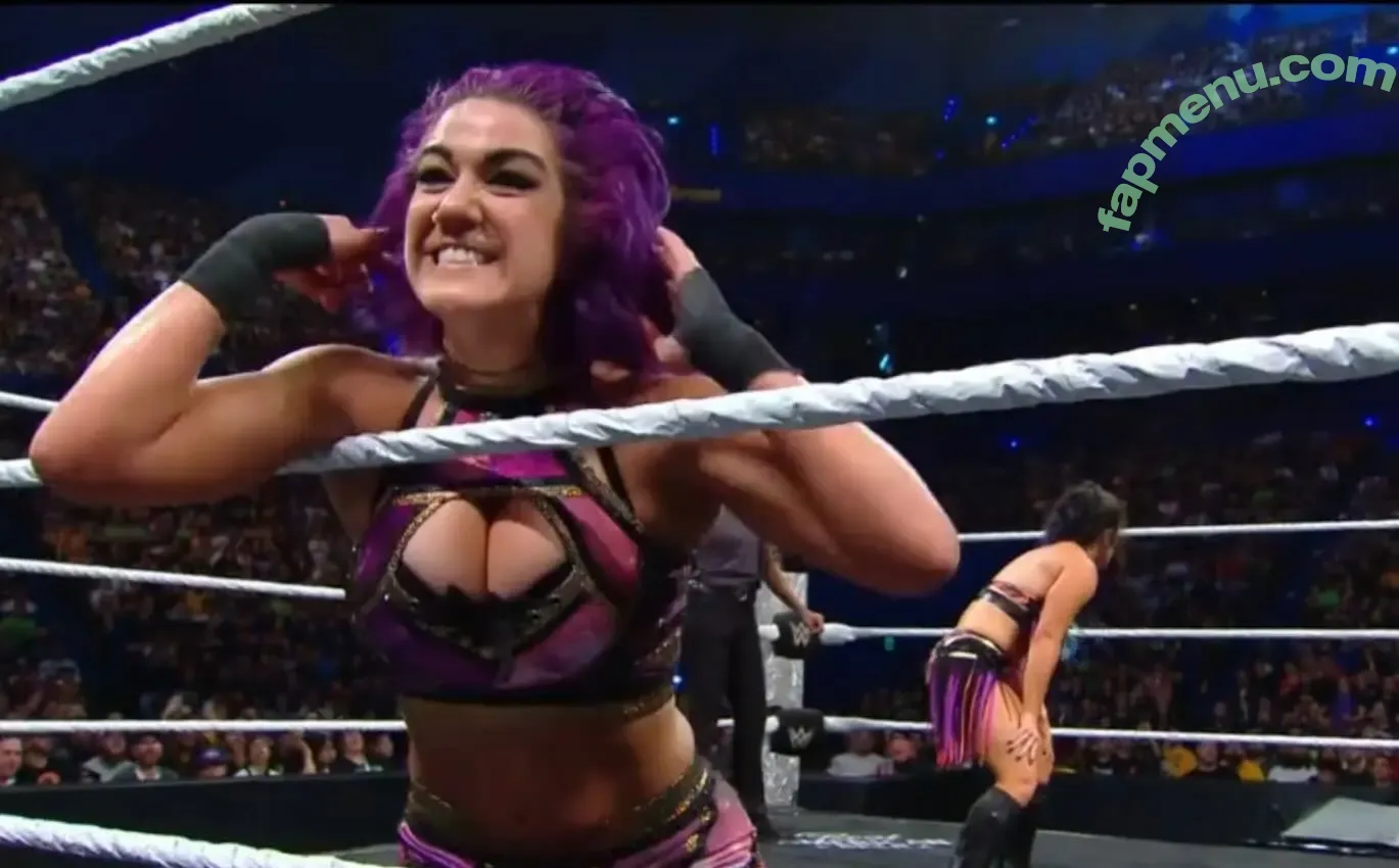 Bayley nude photo #1710 (Pamela Rose Martinez / bayley.r / itsmebayley)