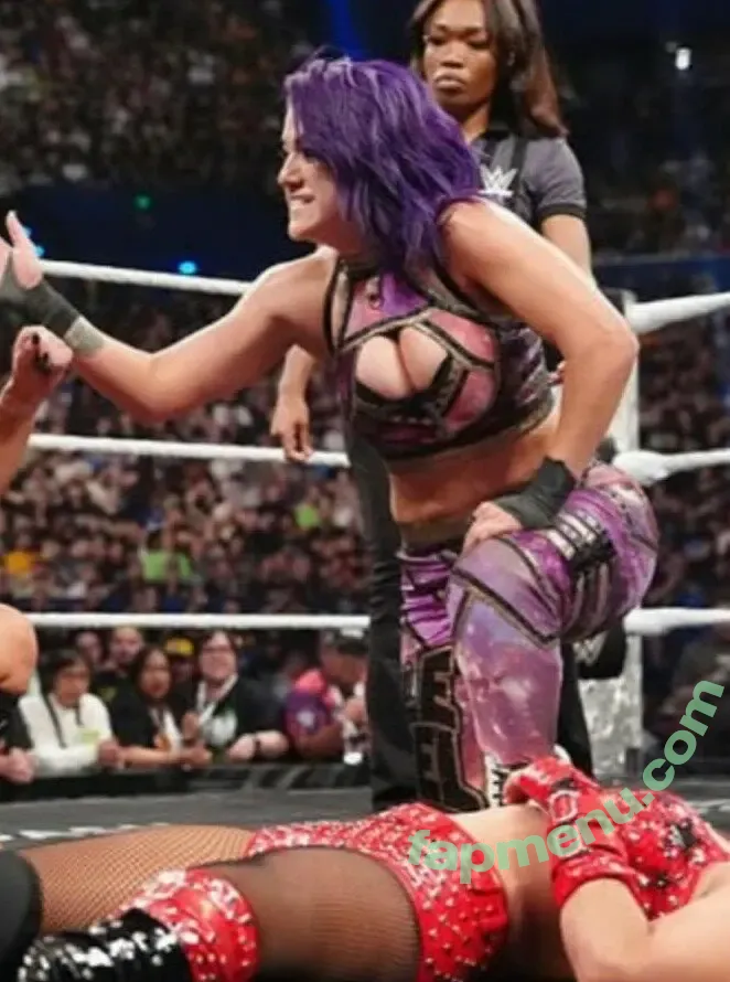 Bayley nude photo #1724 (Pamela Rose Martinez / bayley.r / itsmebayley)