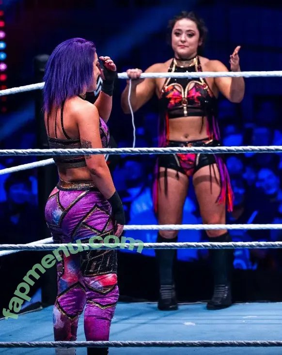 Bayley nude photo #1742 (Pamela Rose Martinez / bayley.r / itsmebayley)