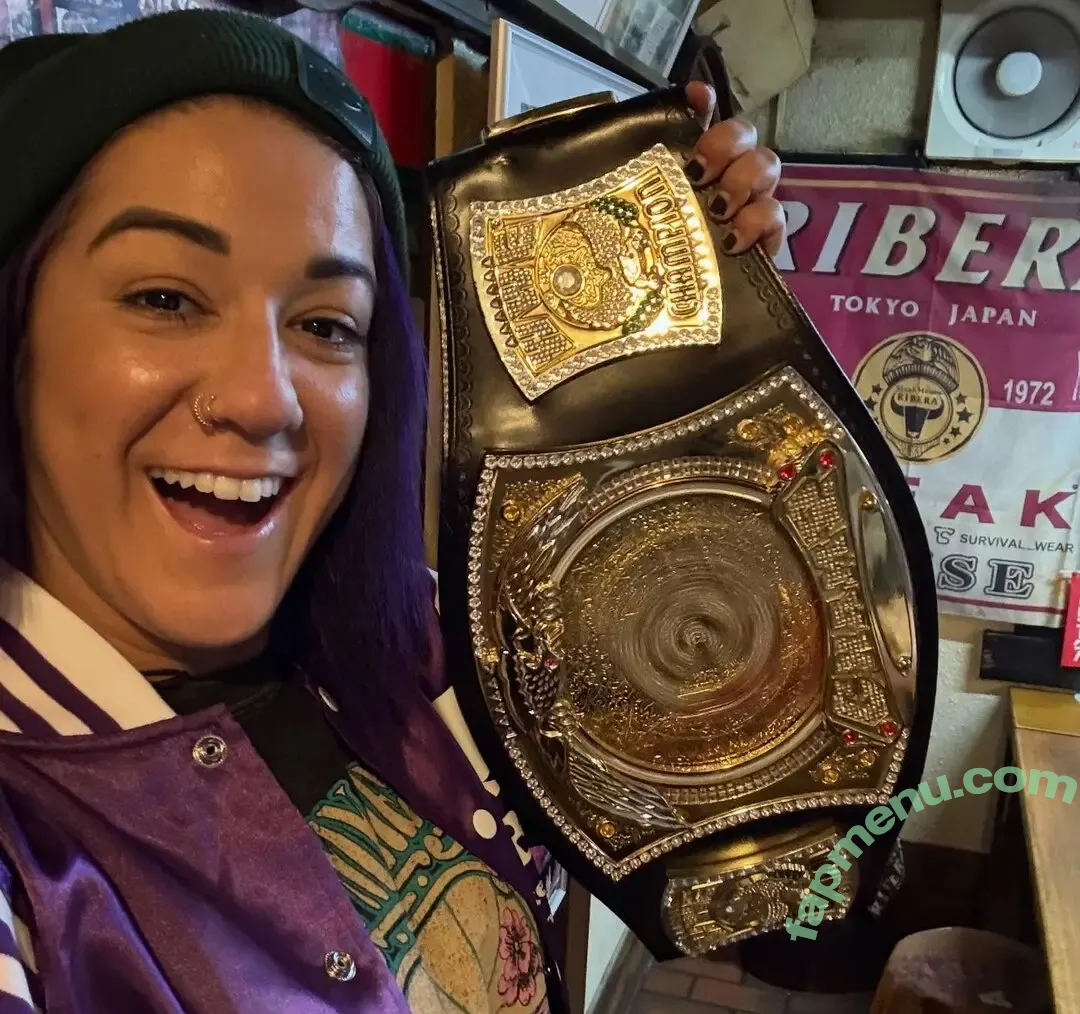 Bayley nude photo #1761 (Pamela Rose Martinez / bayley.r / itsmebayley)