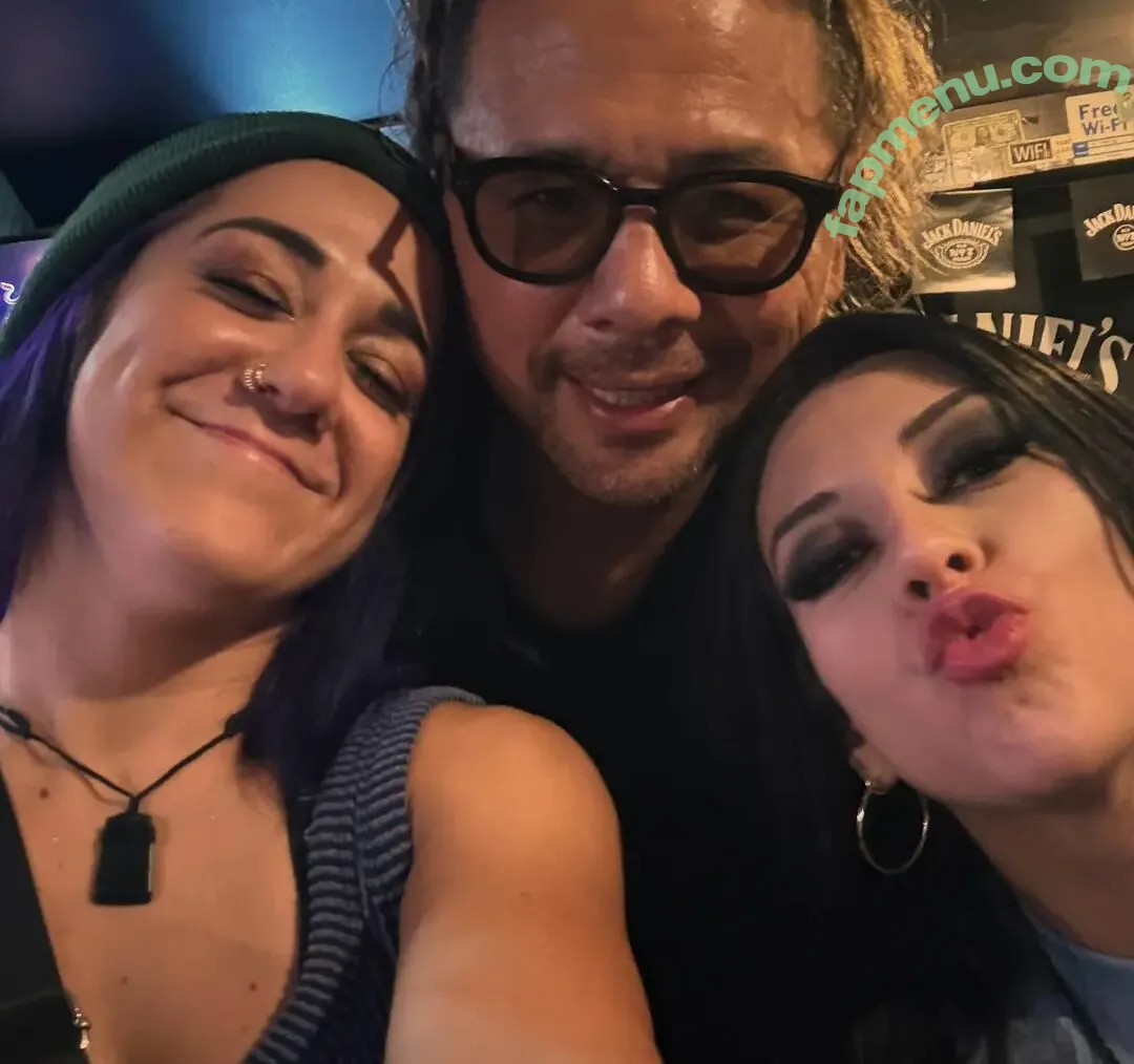 Bayley nude photo #1765 (Pamela Rose Martinez / bayley.r / itsmebayley)