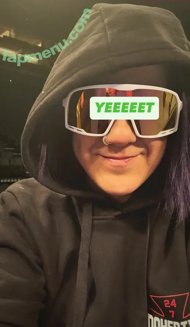 Bayley nude photo #1781 (Pamela Rose Martinez / bayley.r / itsmebayley)