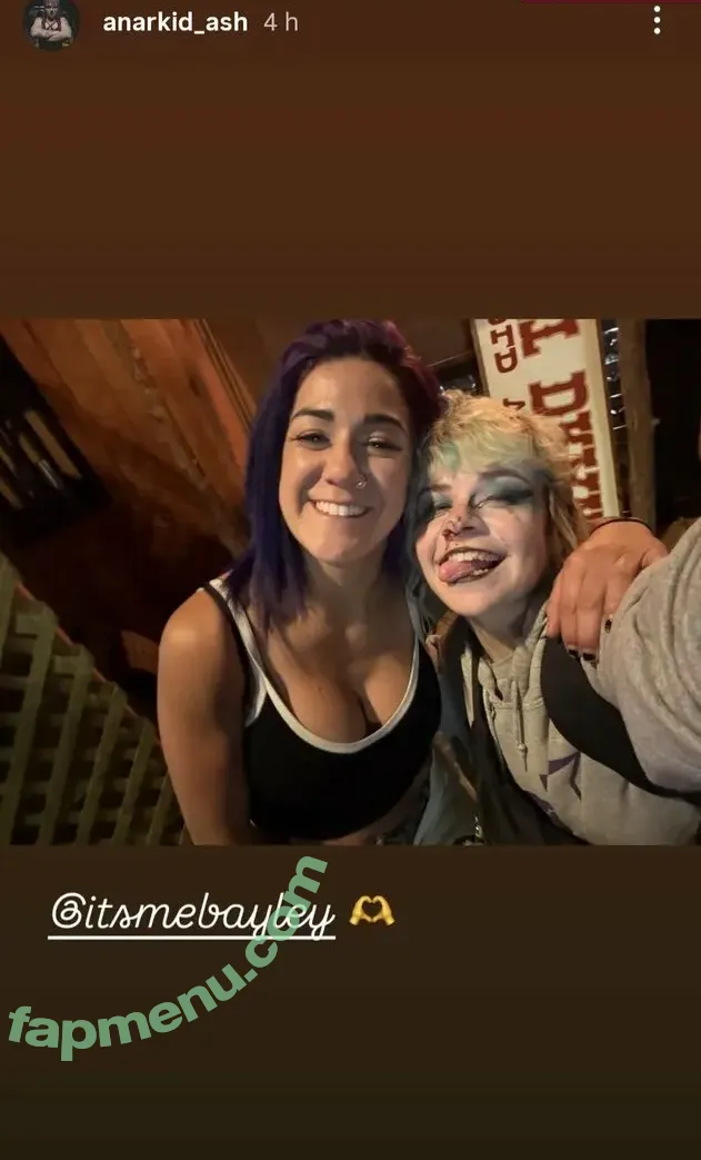 Bayley nude photo #1799 (Pamela Rose Martinez / bayley.r / itsmebayley)