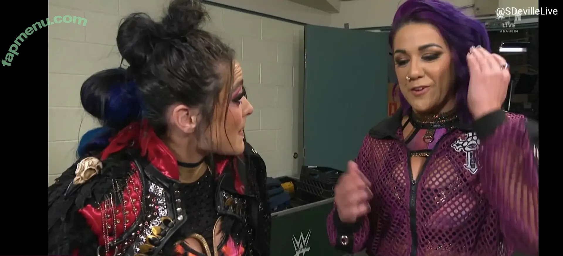 Bayley nude photo #1807 (Pamela Rose Martinez / bayley.r / itsmebayley)