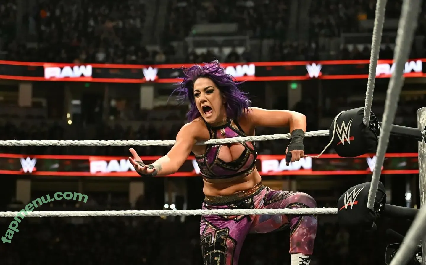 Bayley nude photo #1812 (Pamela Rose Martinez / bayley.r / itsmebayley)