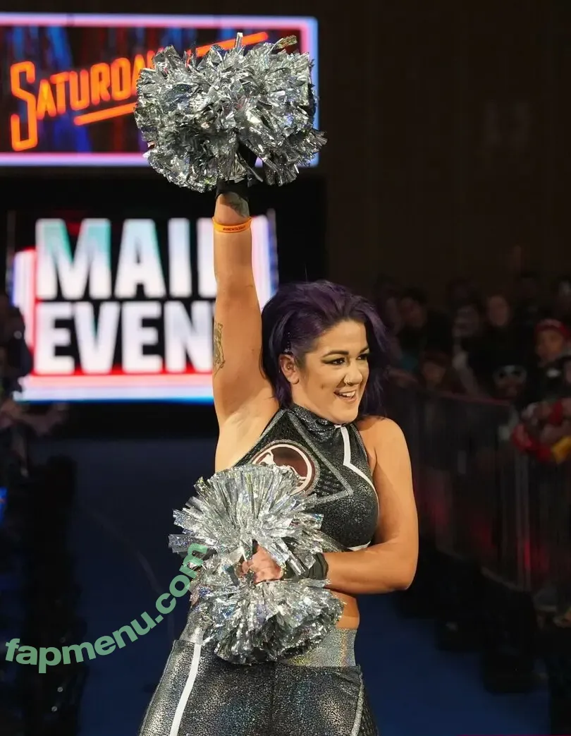 Bayley nude photo #1830 (Pamela Rose Martinez / bayley.r / itsmebayley)