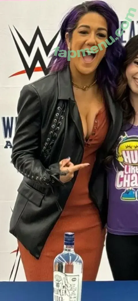 Bayley nude photo #1887 (Davina Rose / bayley.r / itsmebayley)