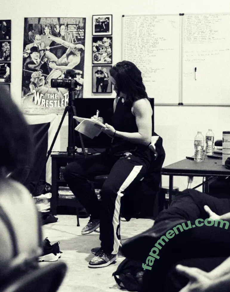 Bayley nude photo #1923 (Davina Rose / bayley.r / itsmebayley)