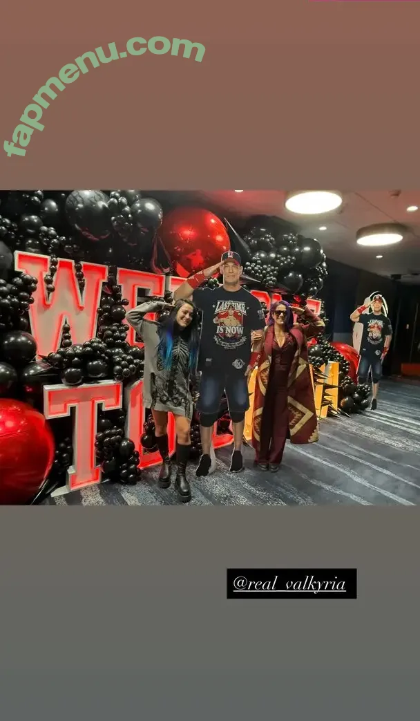 Bayley nude photo #1938 (Davina Rose / bayley.r / itsmebayley)