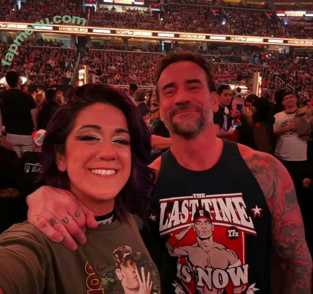 Bayley nude photo #1944 (Davina Rose / bayley.r / itsmebayley)