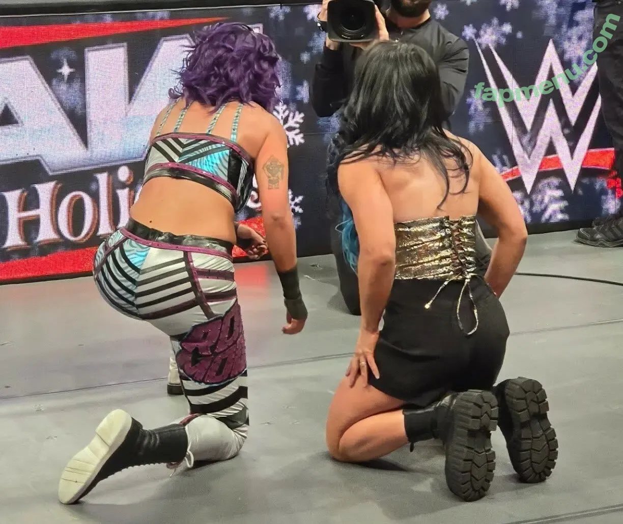 Bayley nude photo #1966 (Davina Rose / bayley.r / itsmebayley)