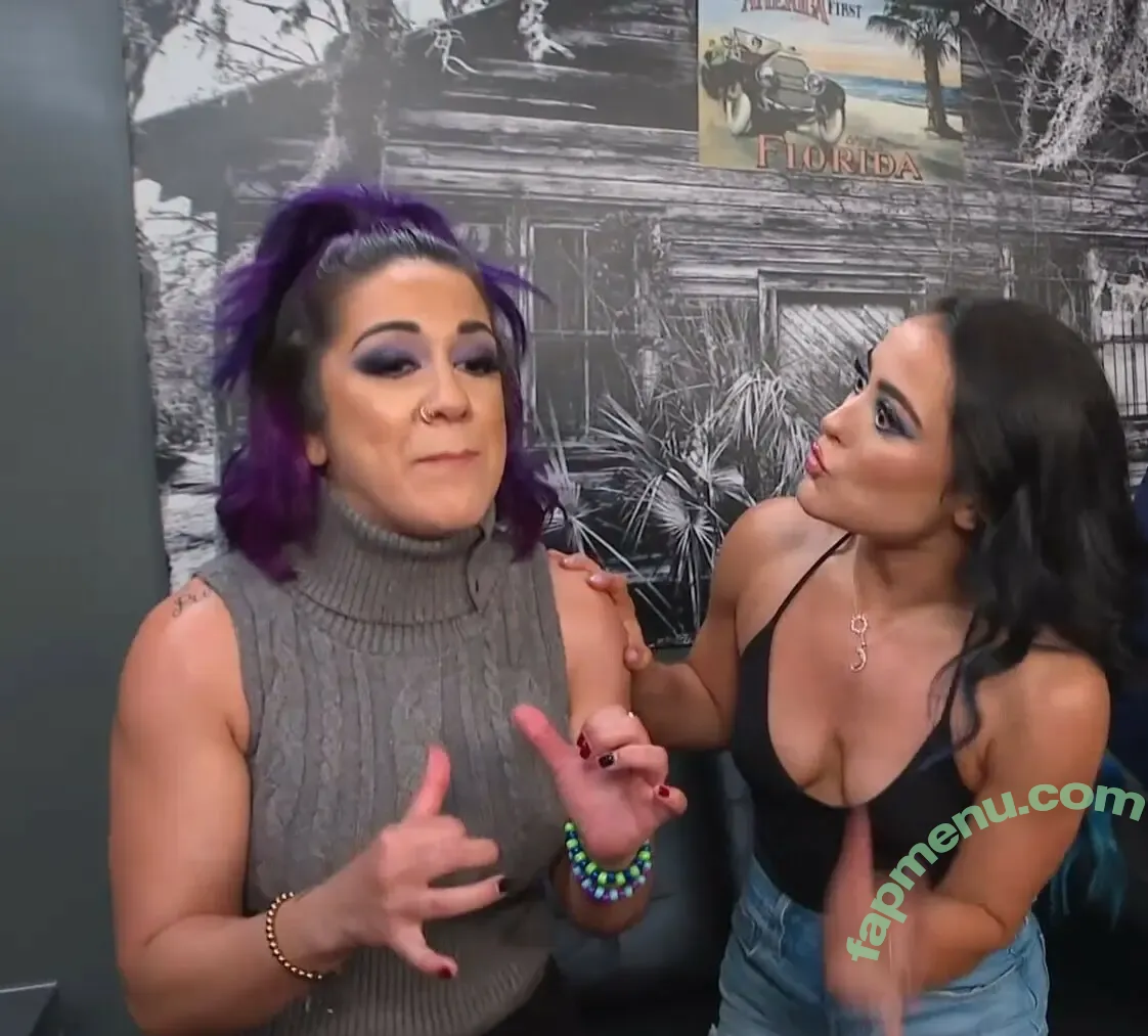 Bayley nude photo #1971 (Davina Rose / bayley.r / itsmebayley)