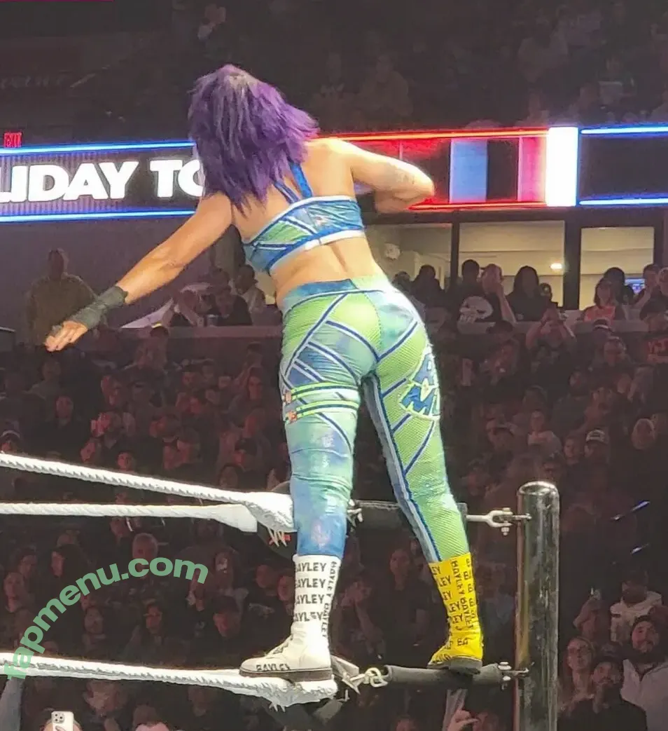 Bayley nude photo #1987 (Davina Rose / bayley.r / itsmebayley)