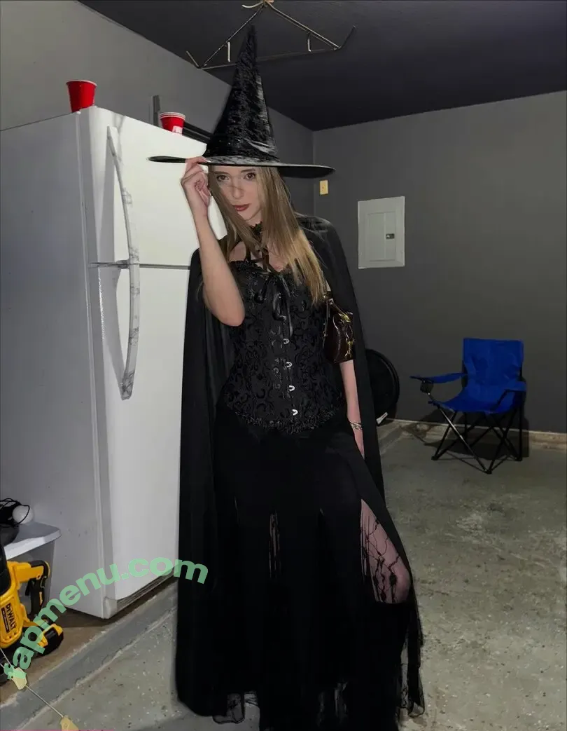 Baywitched nude photo #0013 (Baywitched)