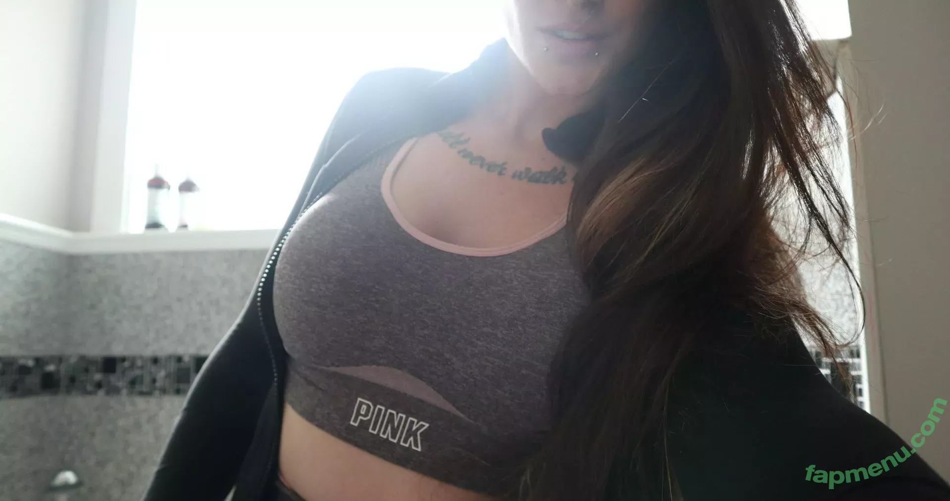 bbanditxo nude photo #0123 (Badlandbandit)