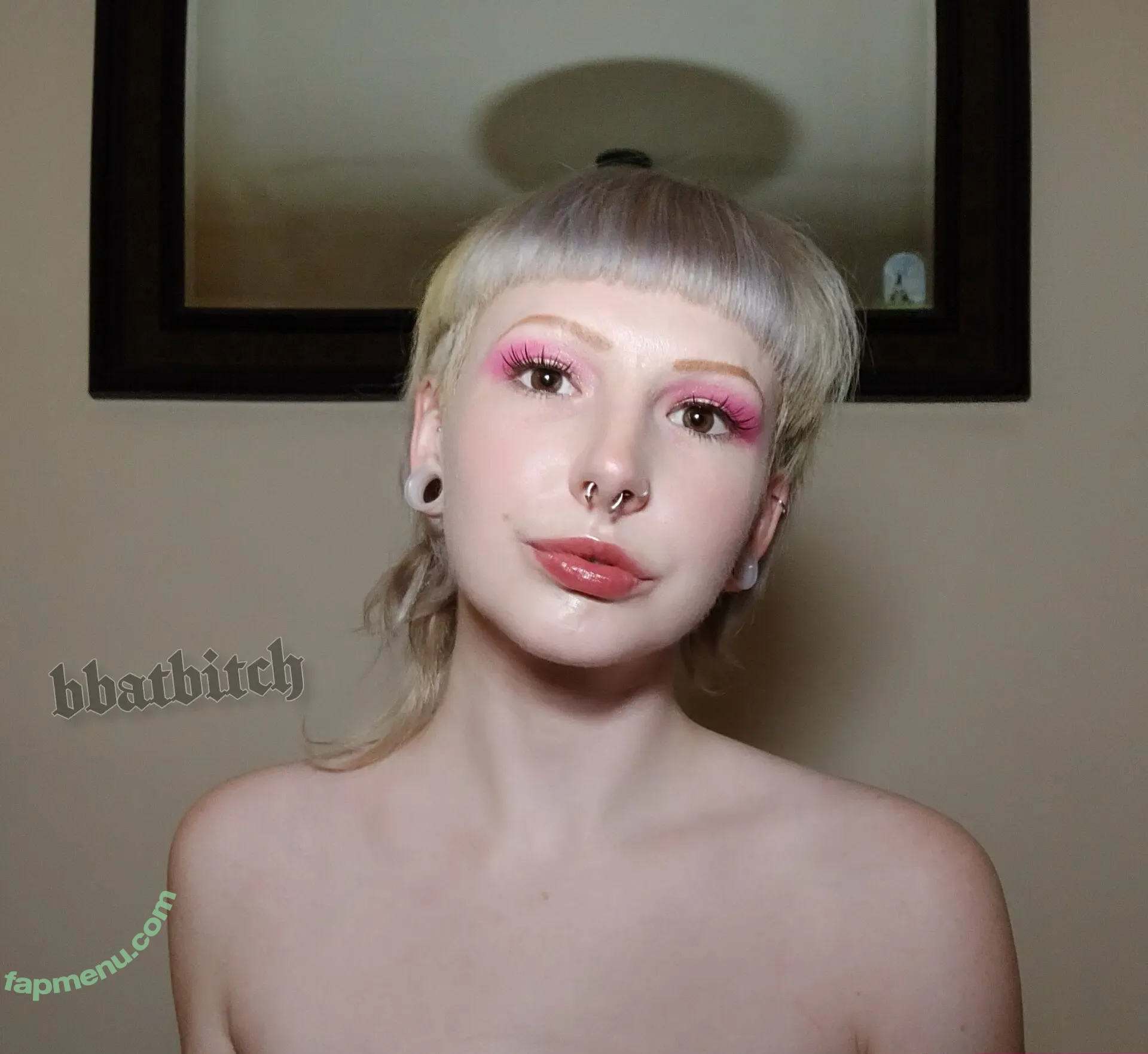 bbatbitch.free nude photo #0001 (bbatbitch.free)