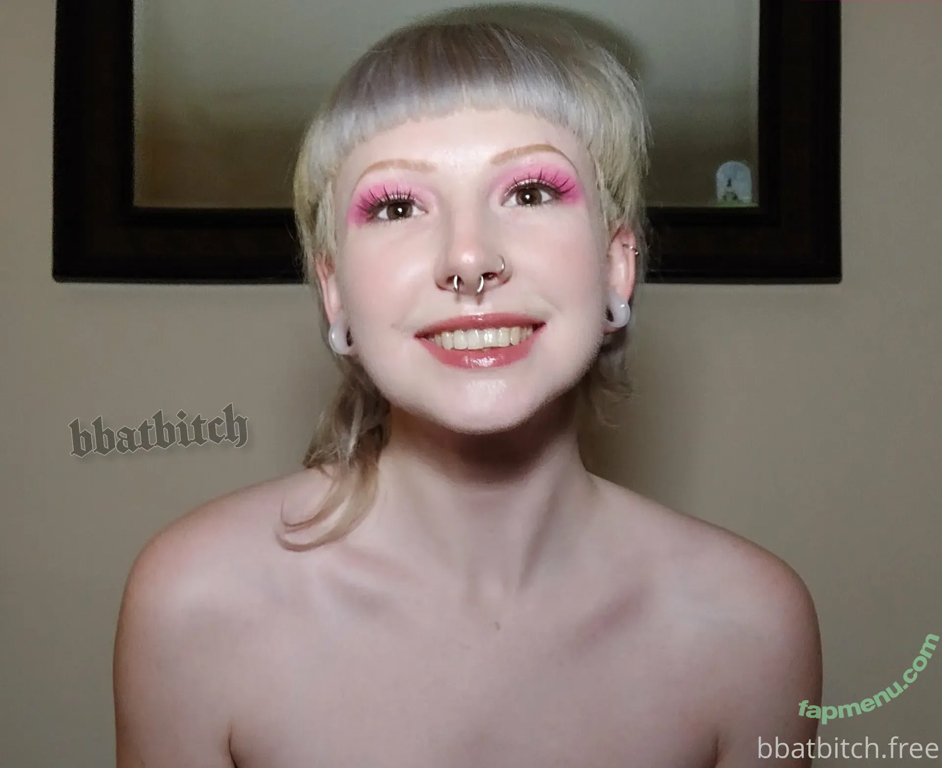 bbatbitch.free nude photo #0002 (bbatbitch.free)