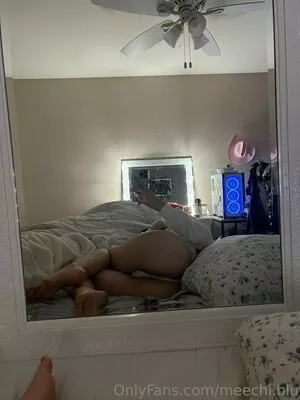 Bbaybeebirkin / beevibinn / chocoostrabieee / lilpinkiezzz / riukumabear nude photo #0008