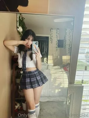 Bbaybeebirkin / beevibinn / chocoostrabieee / lilpinkiezzz / riukumabear nude photo #0044